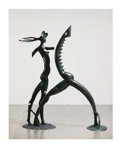 Proving that imagery is a driver of a successful sale, a full scale cast bronze sculpture by Paul Dibble utilising some of his best known motifs, was another of the early strong results at the Art + Object sale in Auckland on 21 May. Green Tango [lot 21] had been a pre-sale highlight, fully polished and just over 2 metres tall in ready to display condition, it was extremely popular with bidders to realise $85,000 against a $65,000 low estimate and achieve the second highest price for the artist at auction.